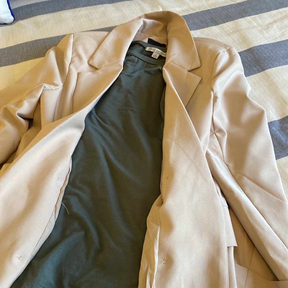 Love Tree 2 Piece Set:  BLAZER & PANTSUIT NWOT - Picture 10 of 16